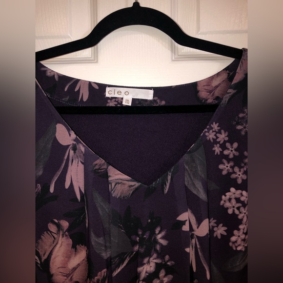 CLEO | Purple Floral Blouse with Lace Detail on Sleeves: XXL - Picture 8 of 13
